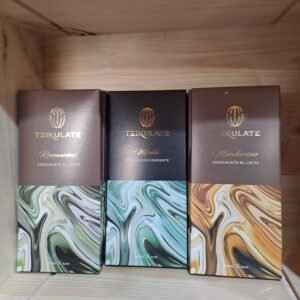 Tavolette di Cioccolato Artigianali ripiene; Alloro, Camomilla,finocchietto, lavanda, mandarino, Menta,Rosmarino,Timo, Cioccolato bianco,fondente, al Latte